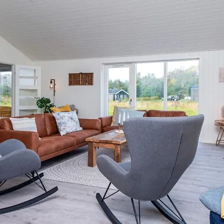 Stylish Lakeview Retreat-by Traum Hébergement de vacances Ansager