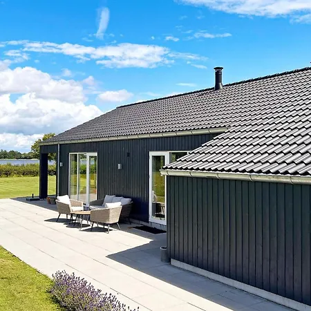 Hébergement de vacances Stylish Lakeview Retreat-by Traum