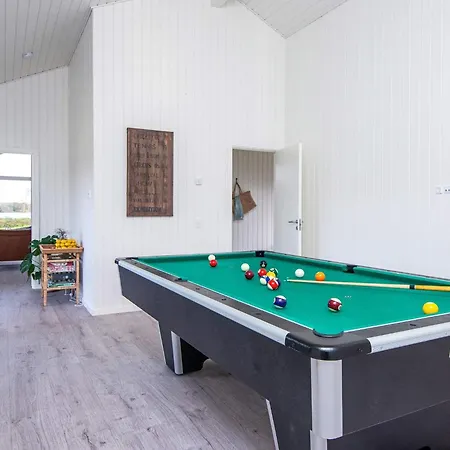 Stylish Lakeview Retreat-by Traum Hébergement de vacances Ansager